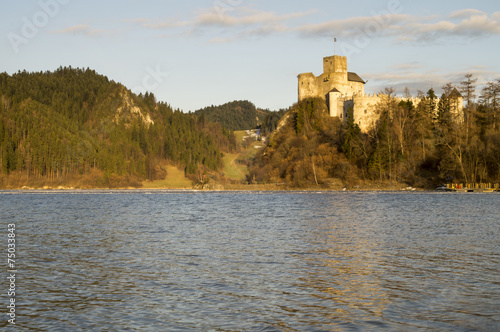 panorama zamku w Niedzicy