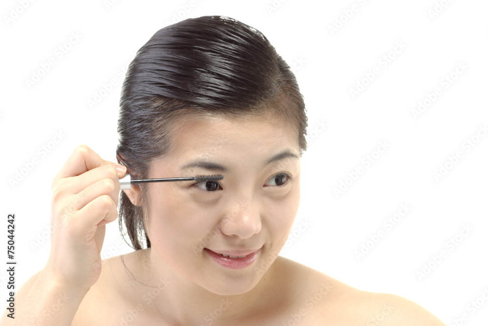스킨케어컨셉의 여성 얼굴 클로즈업 스킨케어컨셉의 여성 얼굴 클로즈업