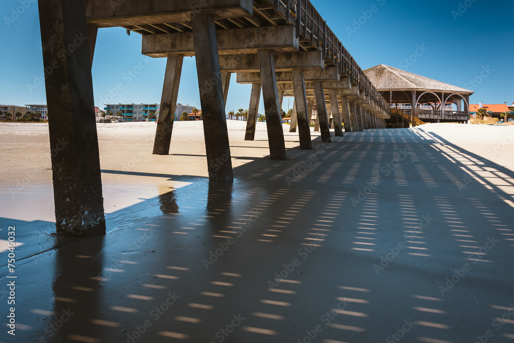 The fishing pier at Tybee Island, Georgia. The fishing pier at Tybee Island, Georgia.