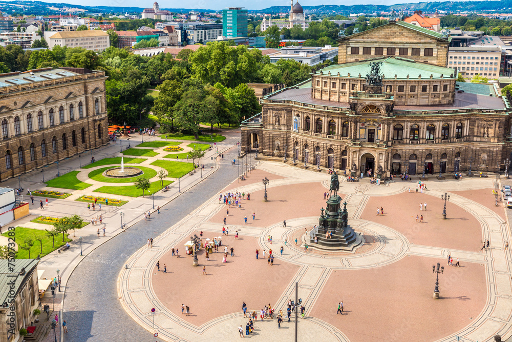 Naklejka premium Semper Opera House in Dresden