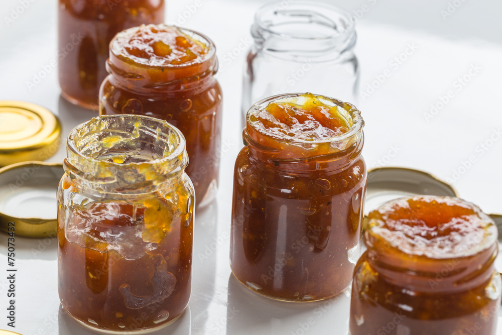 Zwiebel Ananas Chutney Zutaten und Zubereitung Zwiebel Ananas Chutney Zutaten und Zubereitung