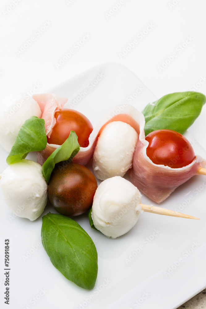 fresh mozzarella and tomato appetizer fresh mozzarella and tomato appetizer