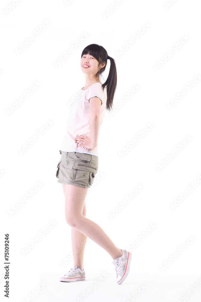 Fototapeta premium 스튜디오 안의 젊은 사람들