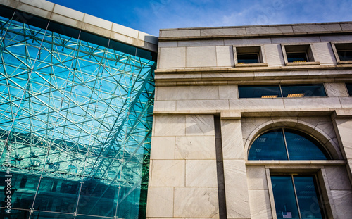 Фотография The Thurgood Marshall Federal Judiciary Building in Washington,