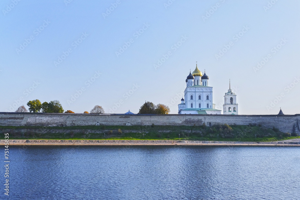 Pskov Kremlin and the Trinity orthodox cathedral, Russia Pskov Kremlin and the Trinity orthodox cathedral, Russia