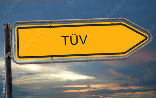 Strassenschild 19 - TÜV photo