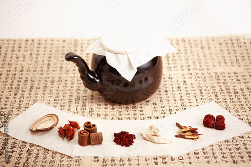 한국 전통 한약 재료 