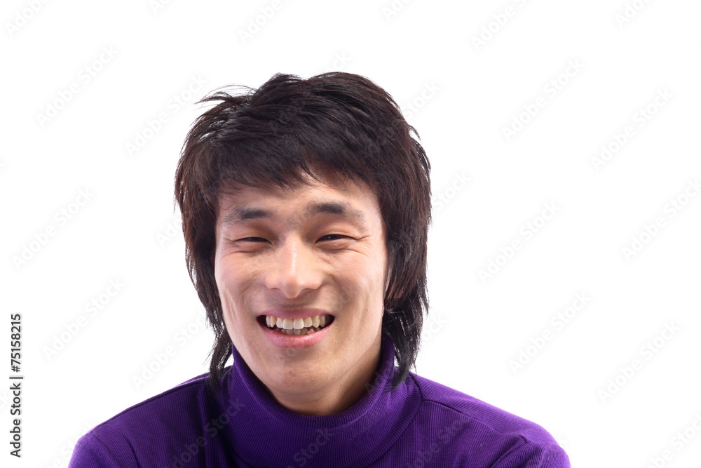 20대 청년 얼굴 클로즈 업 20대 청년 얼굴 클로즈 업