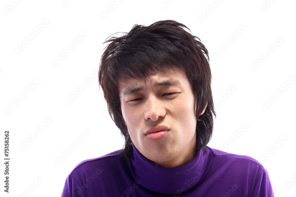 20대 청년 얼굴 클로즈 업 20대 청년 얼굴 클로즈 업