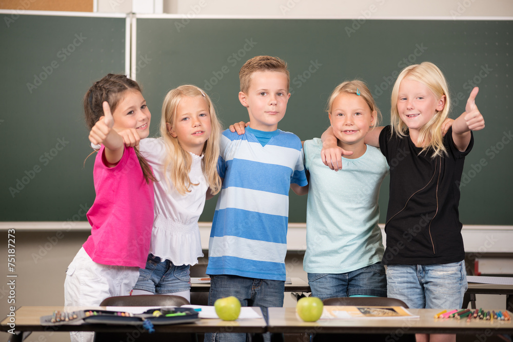 jungen-in-der-grundschule-schulaufgaben-f-r-jugendliche-qizr