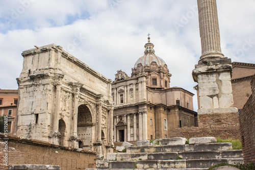 Arco di Settimo Severo e Santi Luca e Martina Roma © pixs:sell