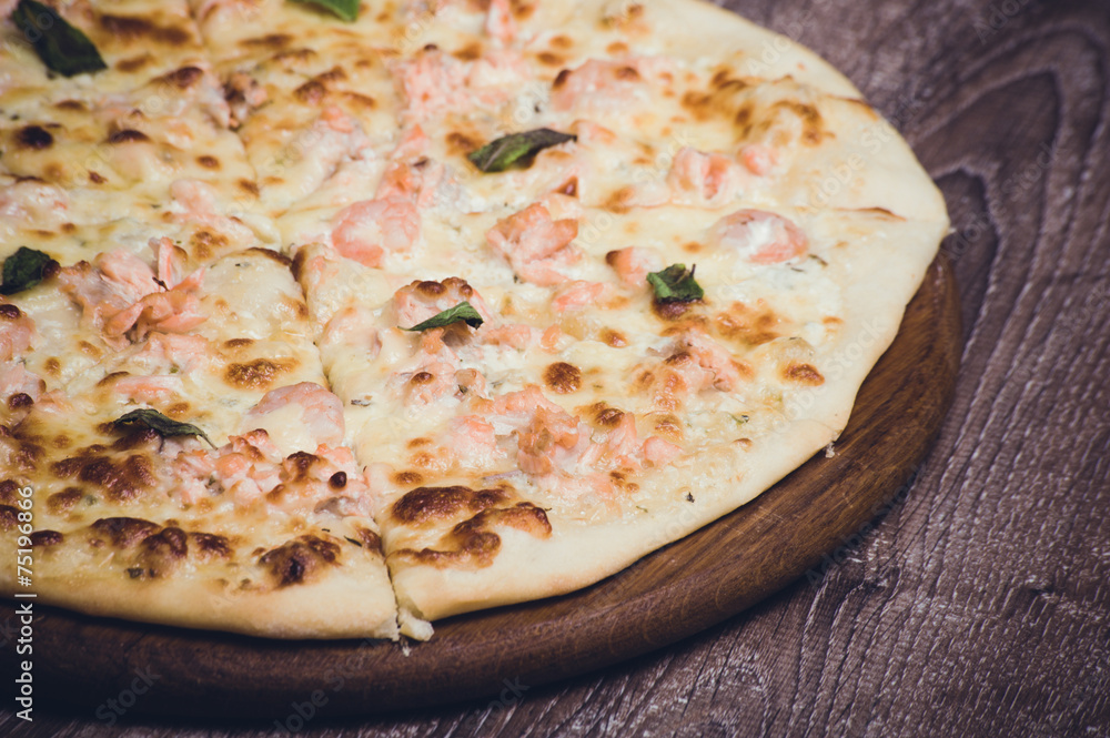 salmon and creamy sauce pizza salmon and creamy sauce pizza