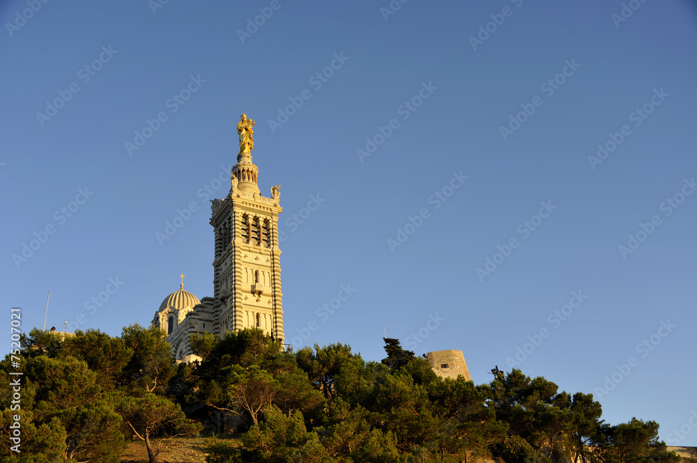 Fototapeta premium Notre Dame de la Garde