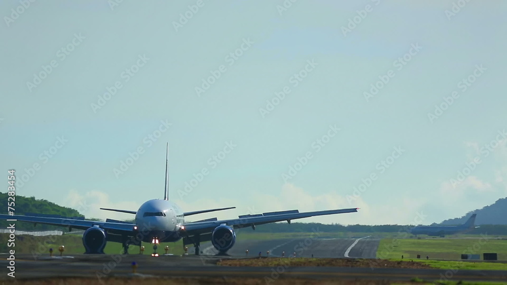Taxiing Taxiing