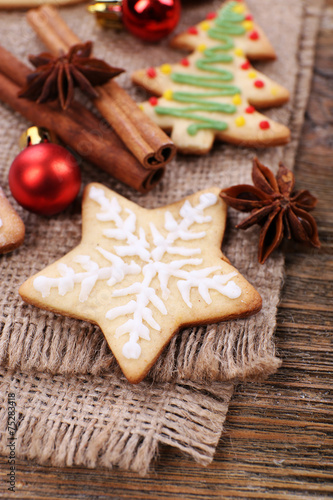 gingerbread cookies with Christmas decoration