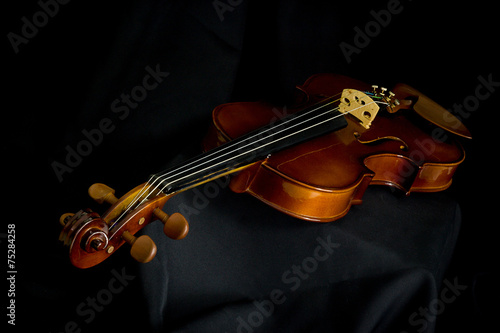 horizontal violin in black
