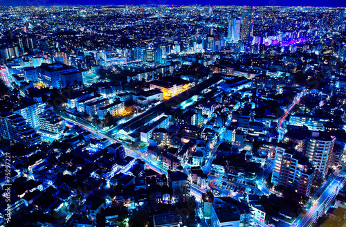 東京の住宅街の夜景