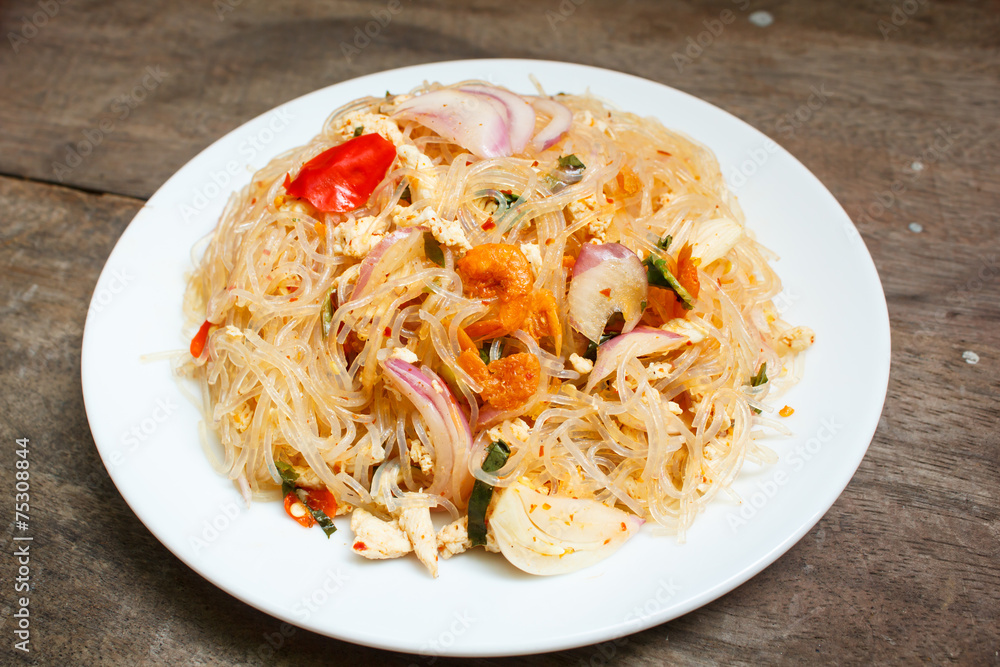 Spicy noodle salad or spicy vermicelli salad.