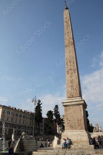 monument romain