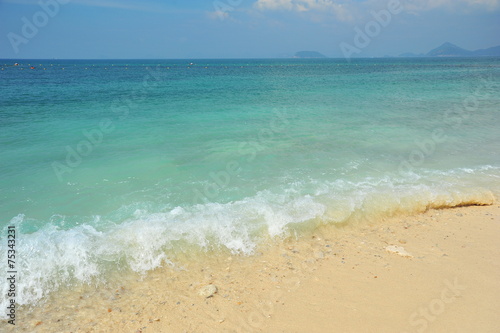 Clear Water Beach on the Island © karinkamon