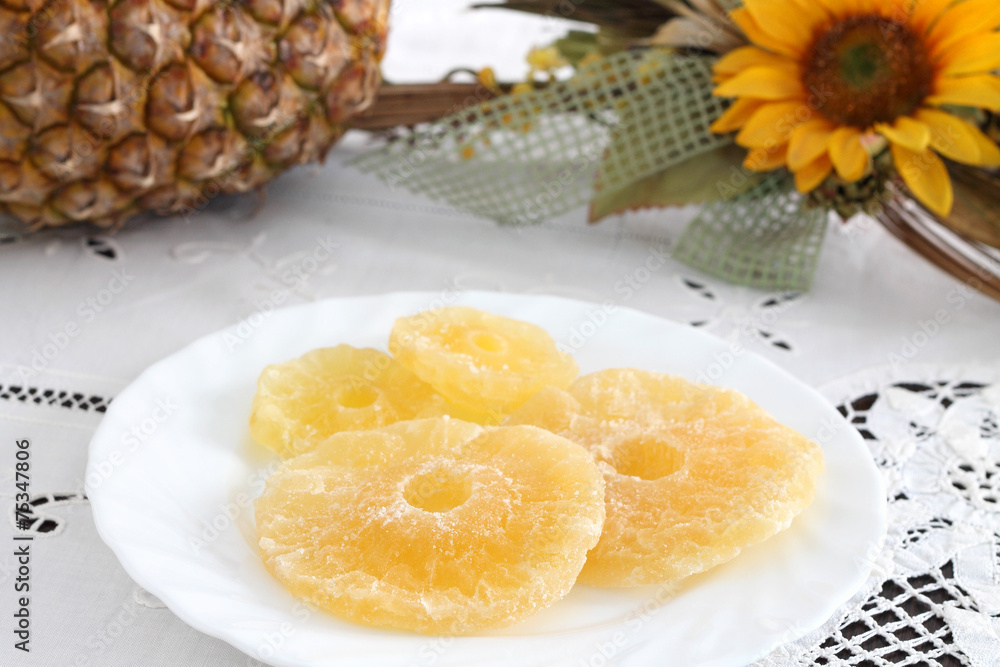 Dried pineapple Dried pineapple