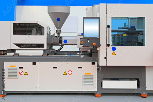 Injection molding machine