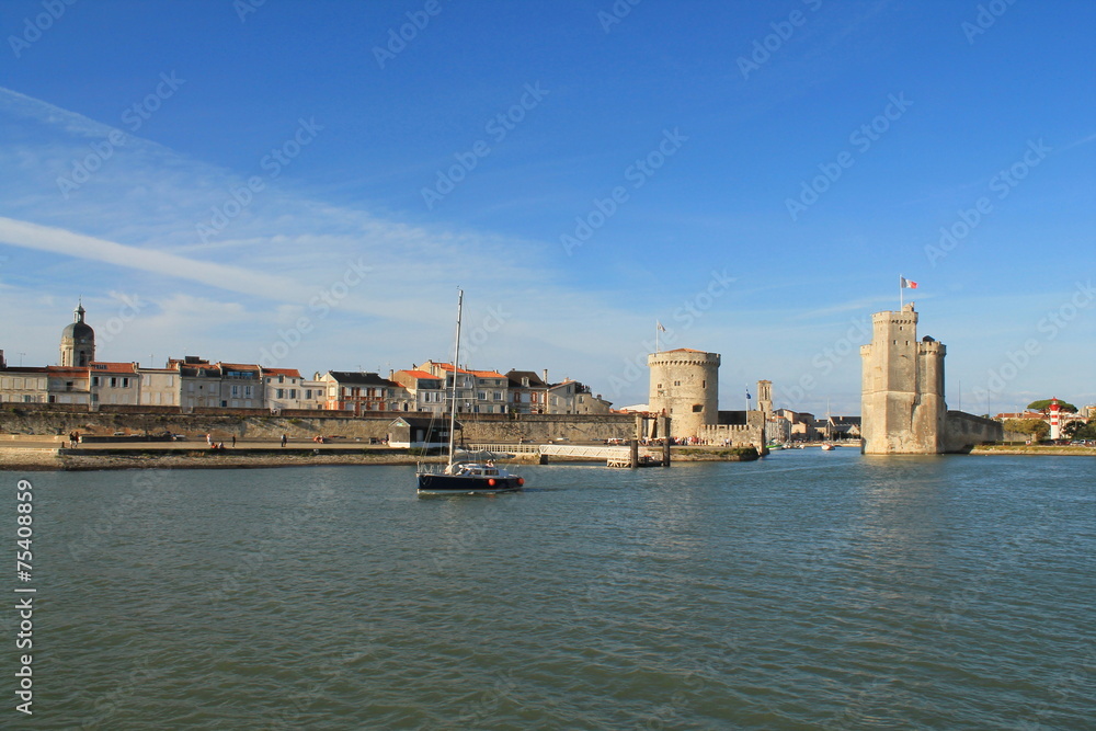 Fototapeta premium Tours médiévales de La Rochelle, France