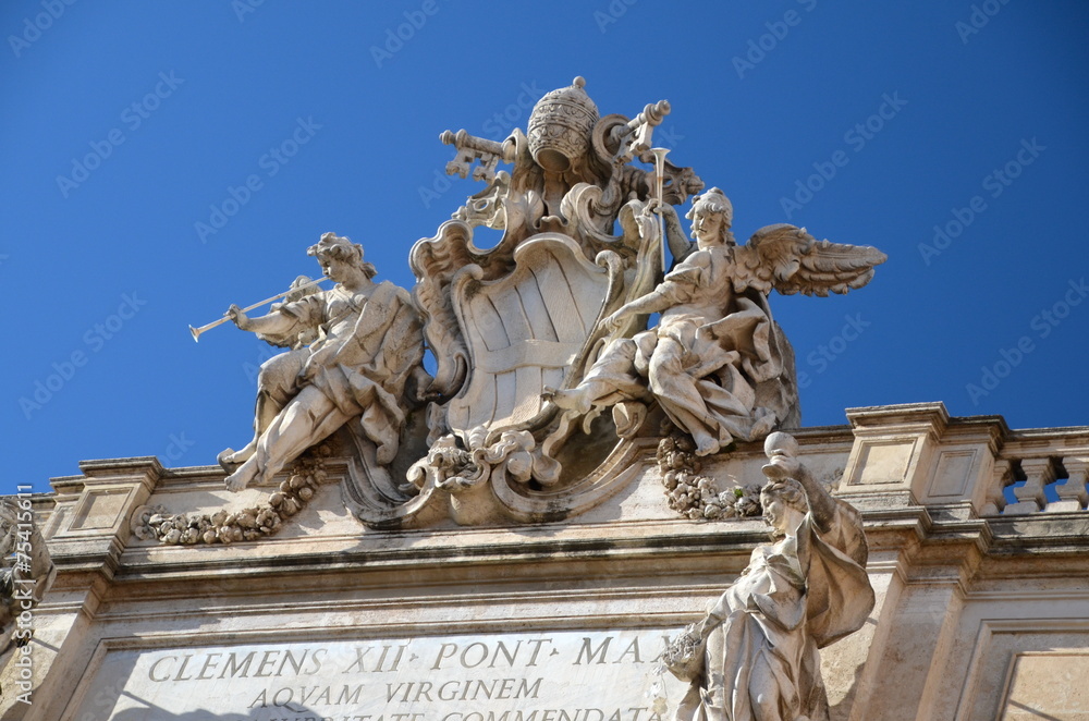 Obraz premium Papal Coat of Arms on the Trevi Fountain, Rome