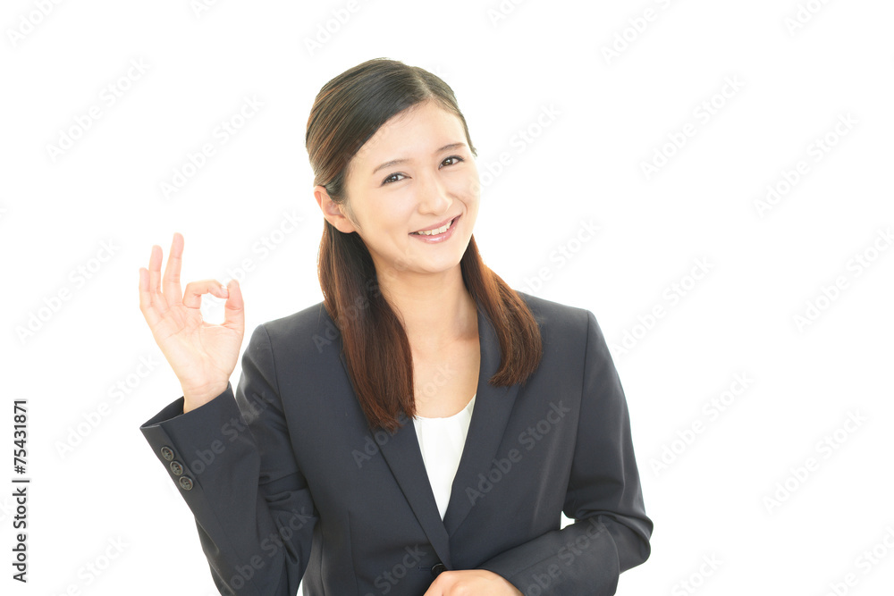 笑顔の女性