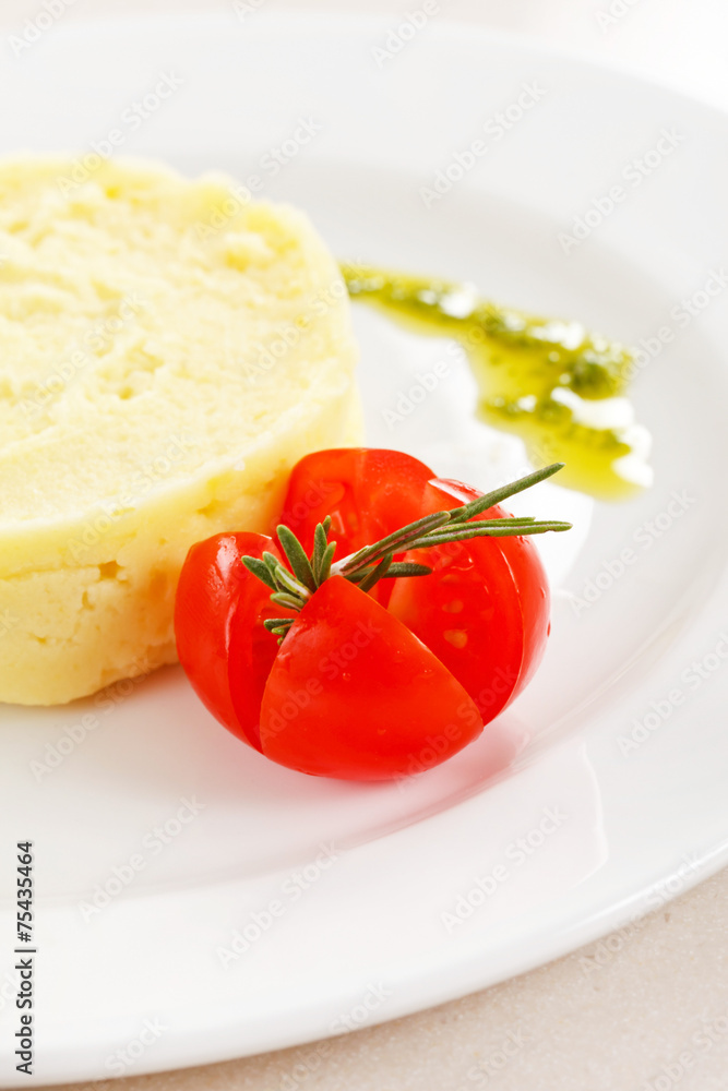 Mashed potato with tomato Mashed potato with tomato