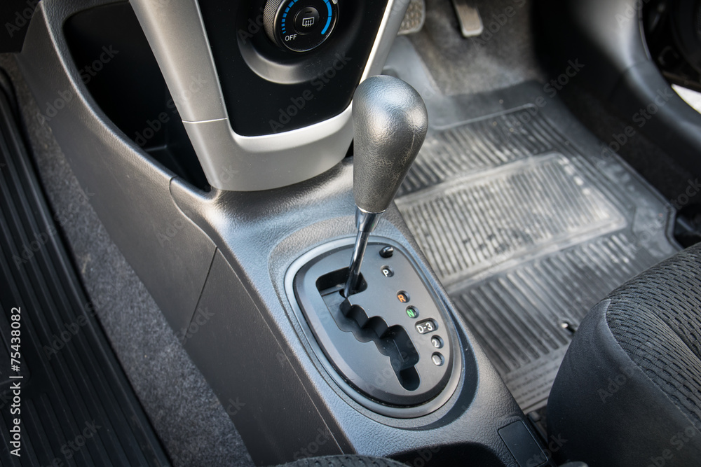 Automatic transmission gear shift. Automatic transmission gear shift.