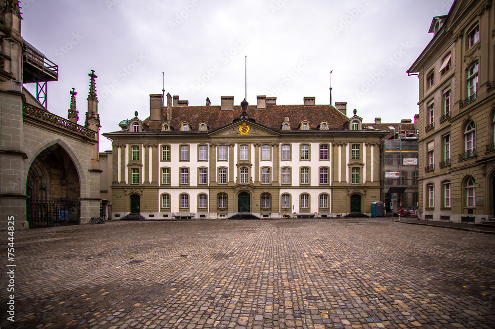 Fototapeta premium Old building in Bern