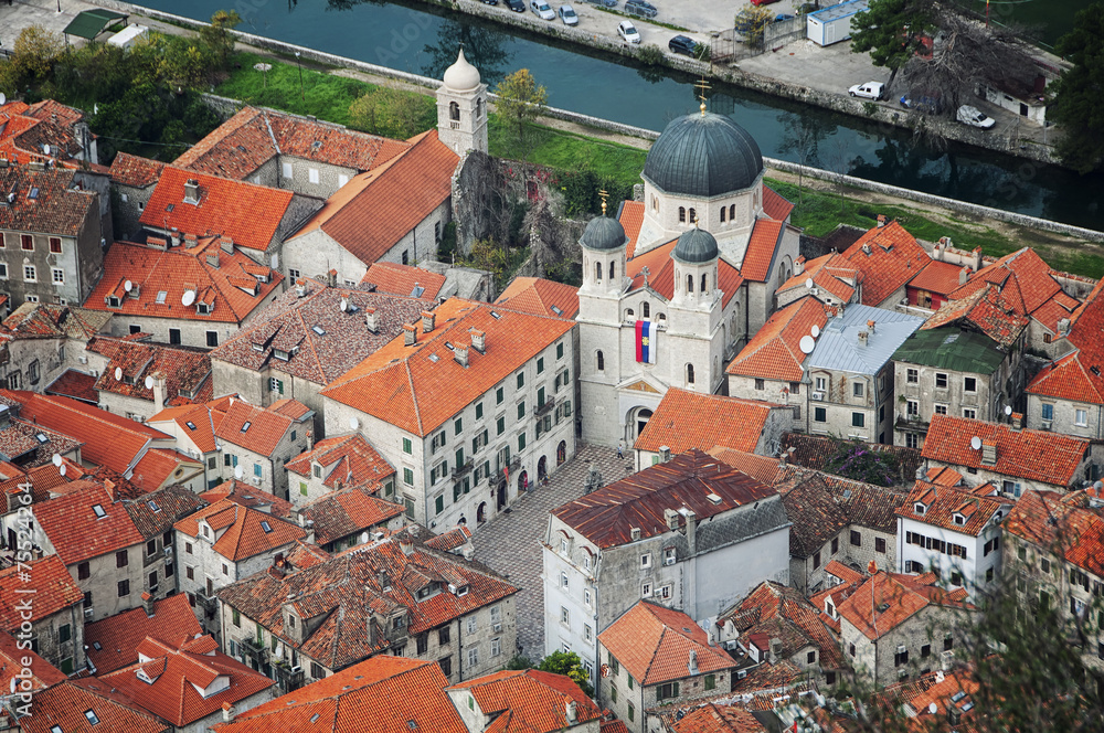 Obraz premium Aerial view of old medieval town Kotor