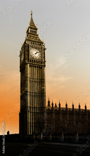 Big Ben mit Sonnenaufgang