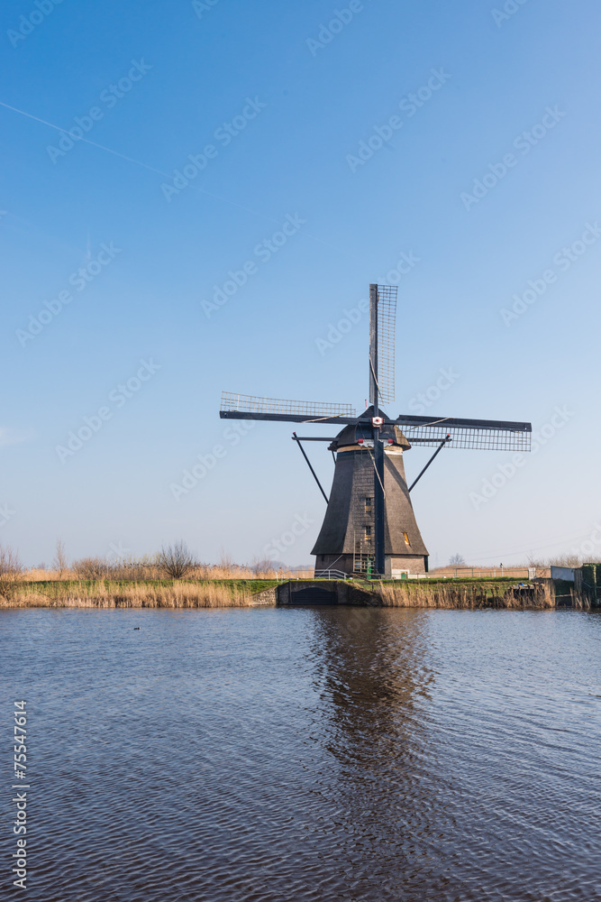 Windmill in Kinderdijk Netherlands Windmill in Kinderdijk Netherlands