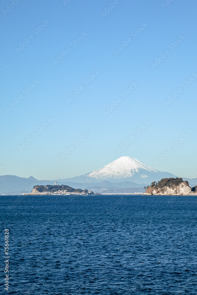 江の島と富士山