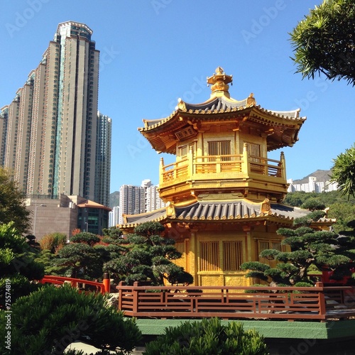 Gold pagoda 