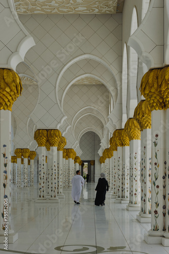 Abu Dhabi, moschea 2