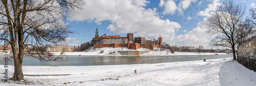 Wawel zimą - panorama #75582628