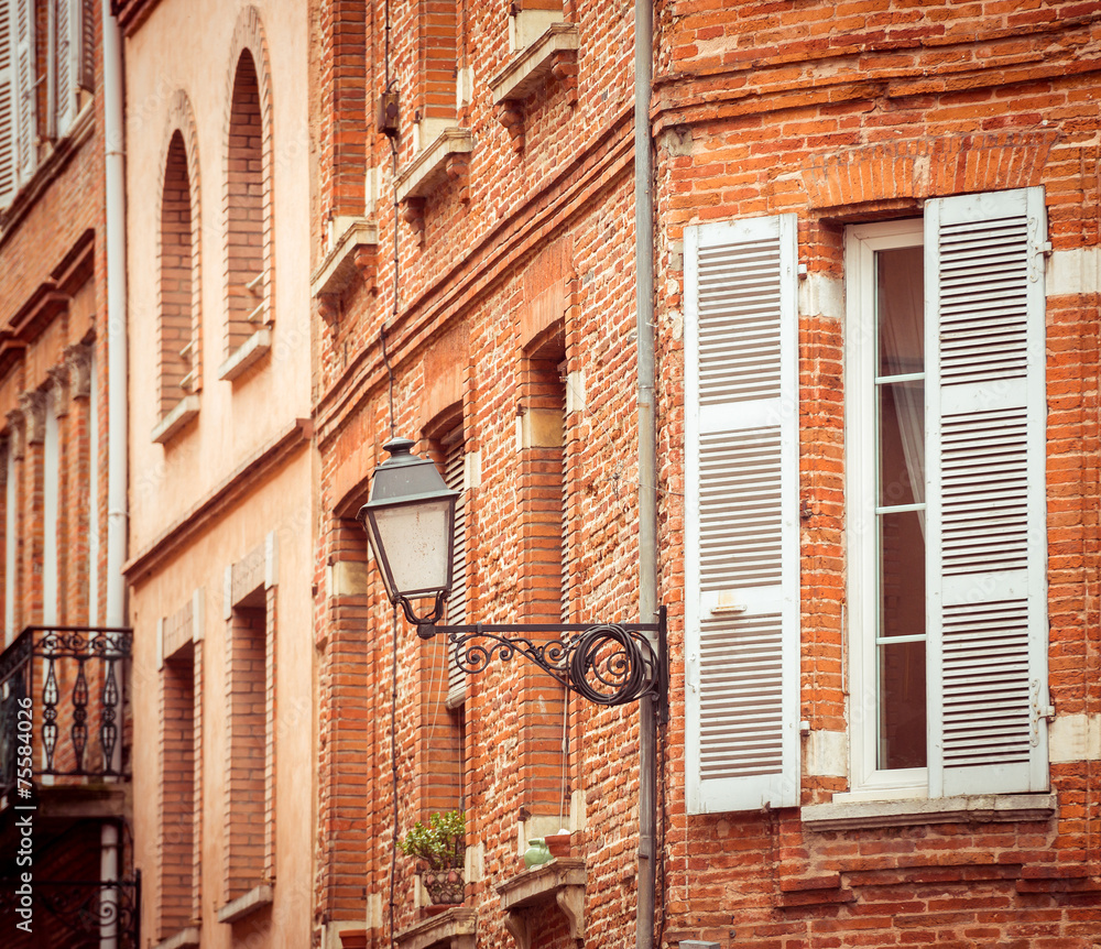 Naklejka premium street with old buildings in Toulouse