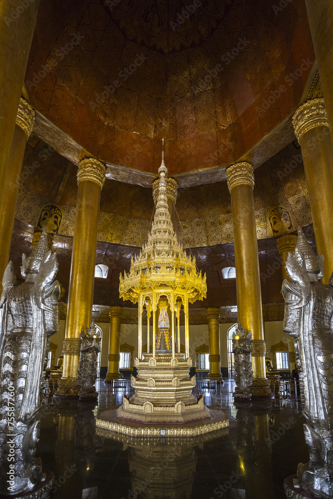 Obraz premium Buddha relics