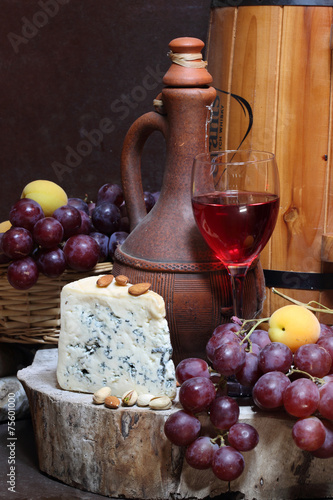 Wine, fruit, nuts and cheese