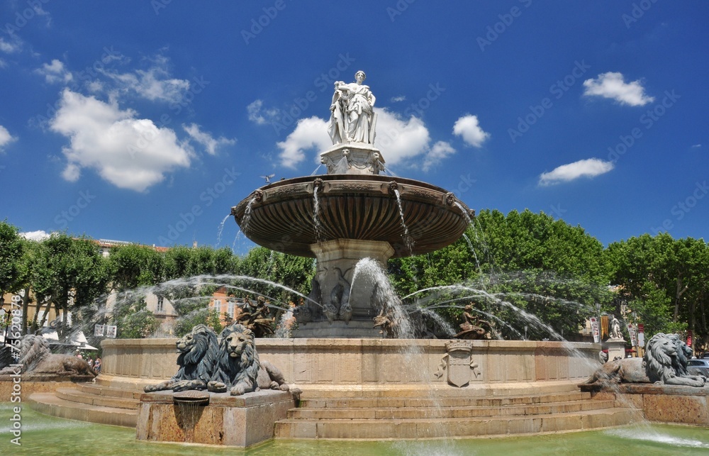 AIX EN PROVENCE : FONTAINE DE LA ROTONDE AIX EN PROVENCE : FONTAINE DE LA ROTONDE
