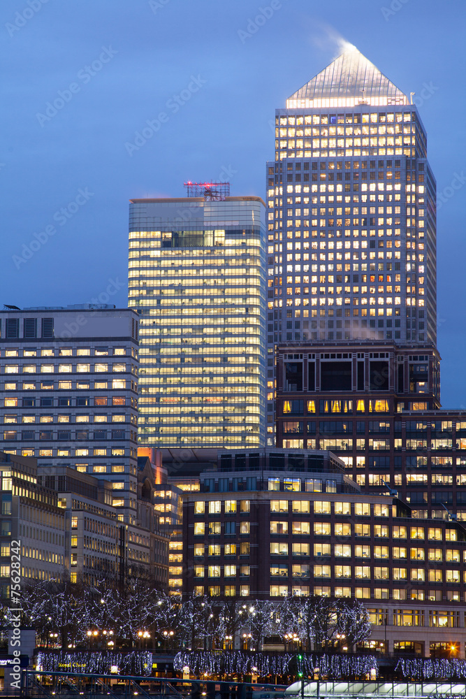 Obraz premium Skyscraper Business Office, Corporate building in London