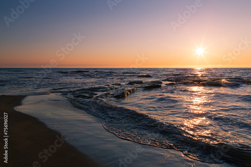 Sea sunset photo