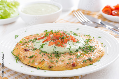 dietary omelette with carrot and green yogurt sauce