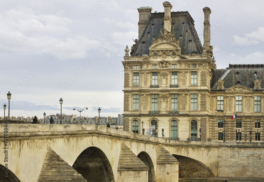  View to the Louvre Museum.