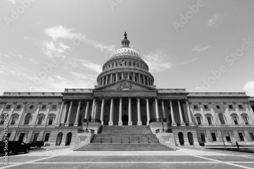 US Capitol - black and white