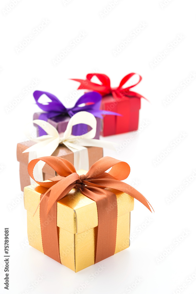 Obraz premium Gift box isolated on white background