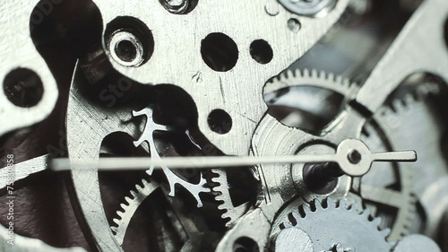 Watch mechanism moving
